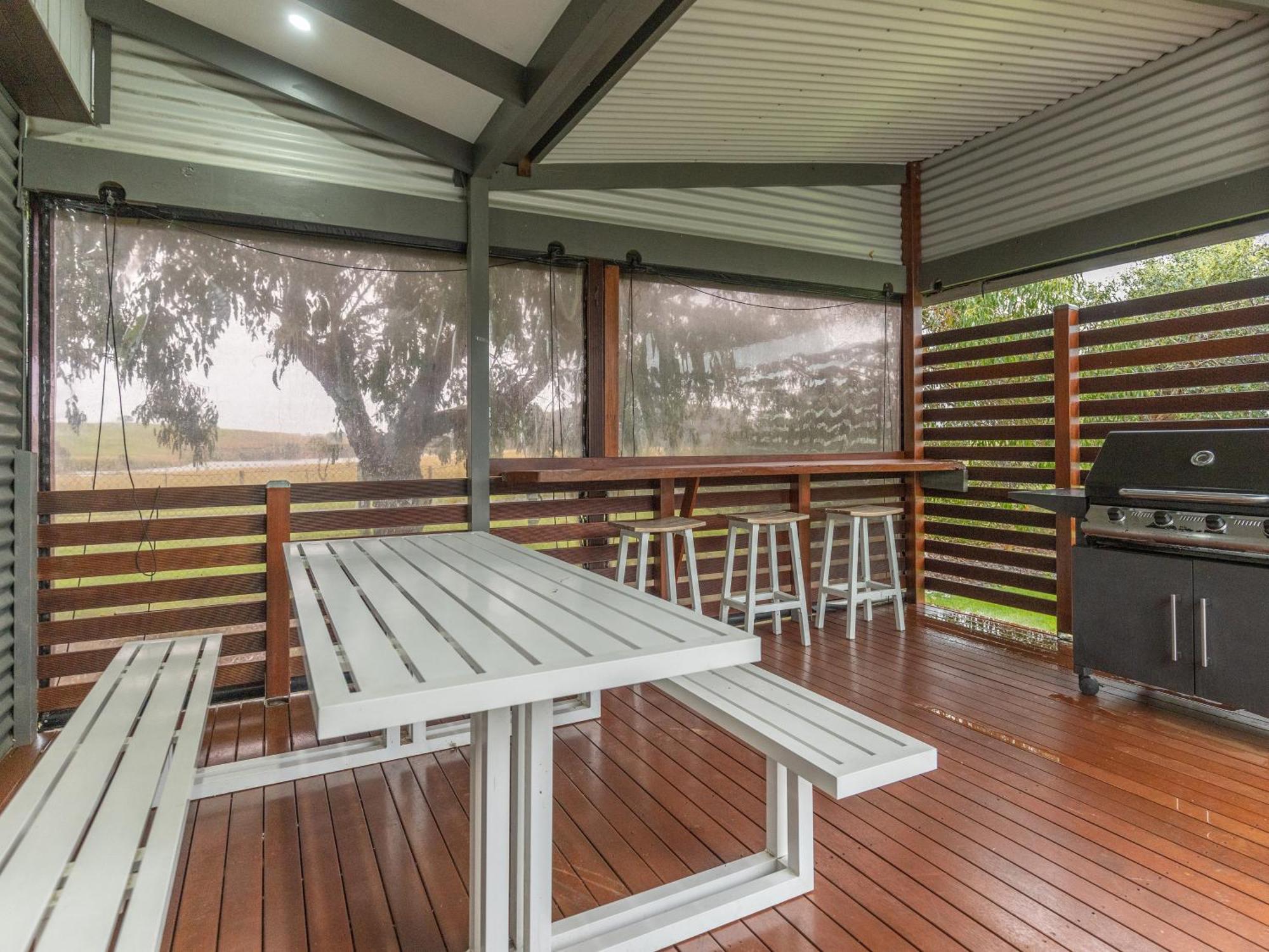 Nrma Warrnambool Riverside Holiday Park Habitación foto